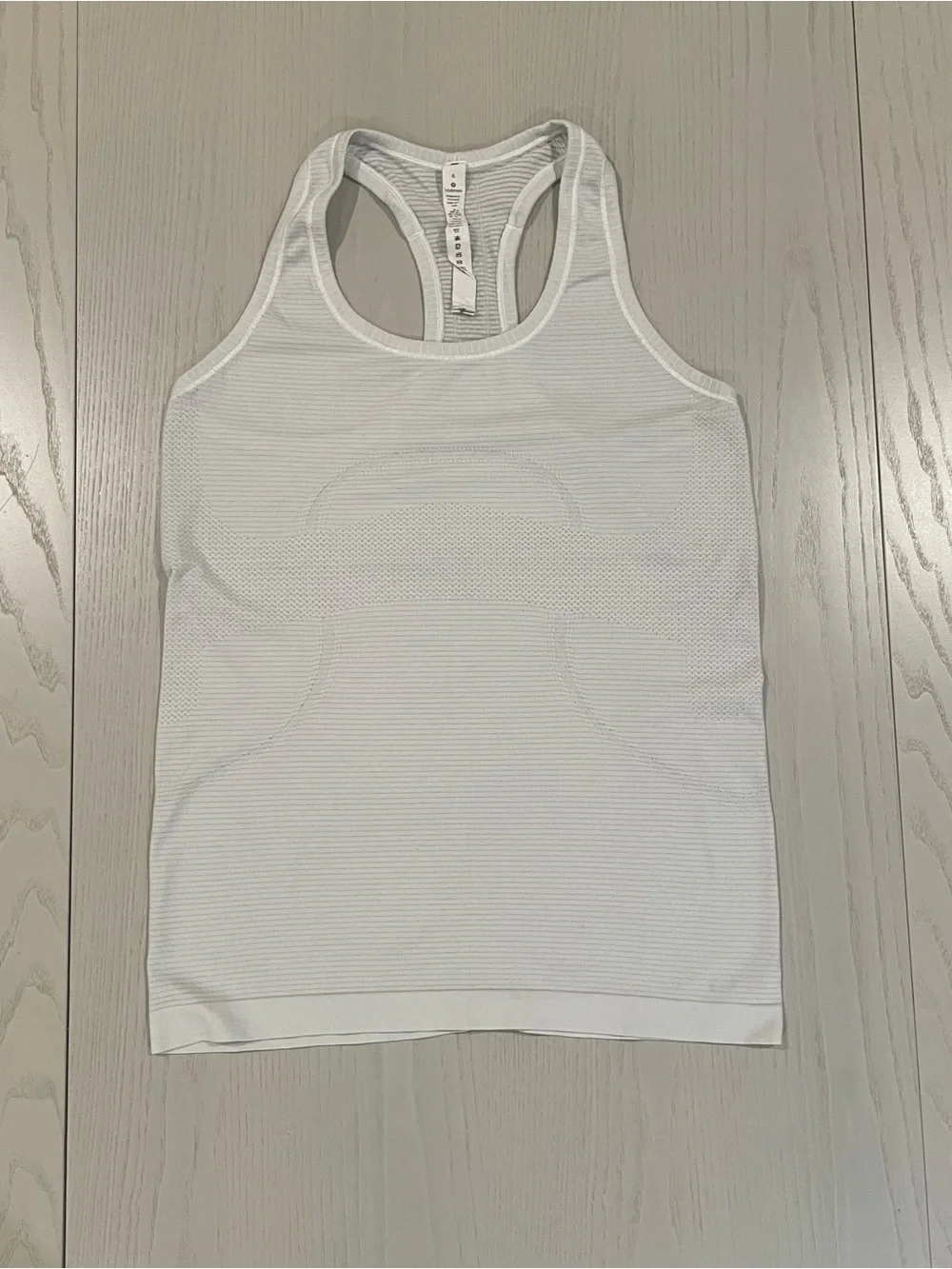 Lululemon Swiftly Tech Racerback Tank Top White - Size 6